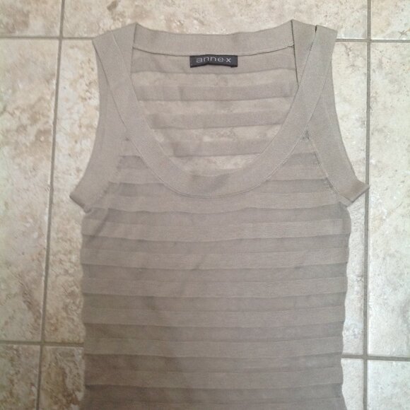 Brand New Sheer Grey top Size XS - Picture 1 of 3